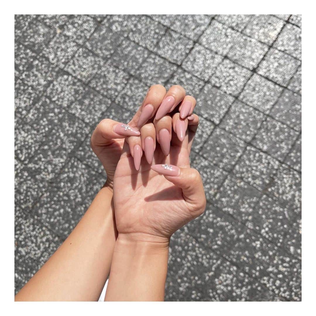 松葉愛海のインスタグラム：「🩶ｎｅｗｎａｉｌ🩶」