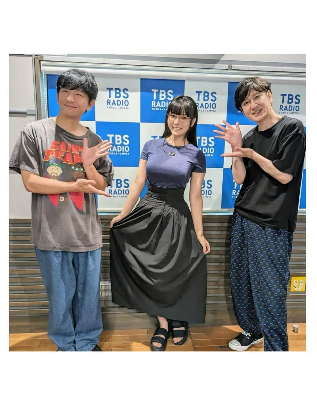 東雲うみさんのインスタグラム写真 - (東雲うみInstagram)「今日はTBSラジオ『パンサー向井の #ふらっと』 出演させていただきました❕  パンサー向井さんとココリコ田中さんに 手作りの朝食を食べていただきながら、 趣味のお話をさせていただきました📻  お2人ともお優しくて感動。。( ；꒳； )  YouTubeにアーカイブ残ってるので聴いてみてね🫶 ▶︎ https://www.youtube.com/watch?v=8DZT2WzP4M8  #ふらっと954」7月11日 14時36分 - umi_portrait