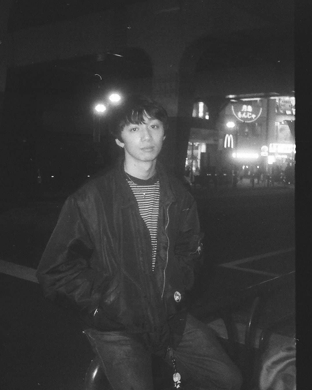 大原海輝のインスタグラム：「最近は、今日も生きてて良かったと思える日々を過ごしている。  皆んなにとってもそう思える日が1日でも、多く迎えられる事を祈っている。  今日も、サチあれ！」