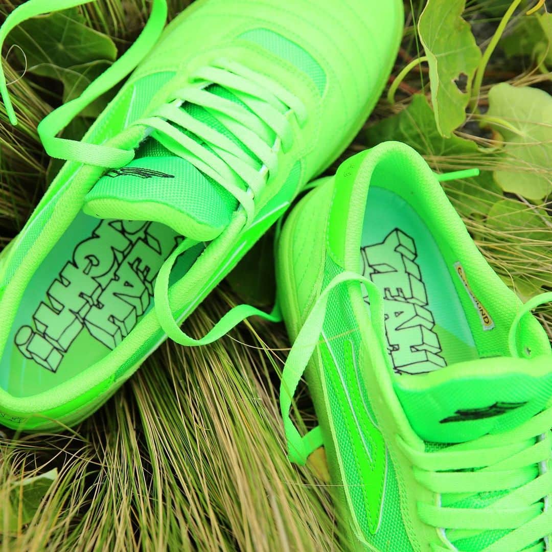 ラカイリミテッドフットウェアのインスタグラム：「The Cambridge - Yeah Right Edition Available now at skate shops and Lakai.com 💚💚💚 Link in bio #Lakai」