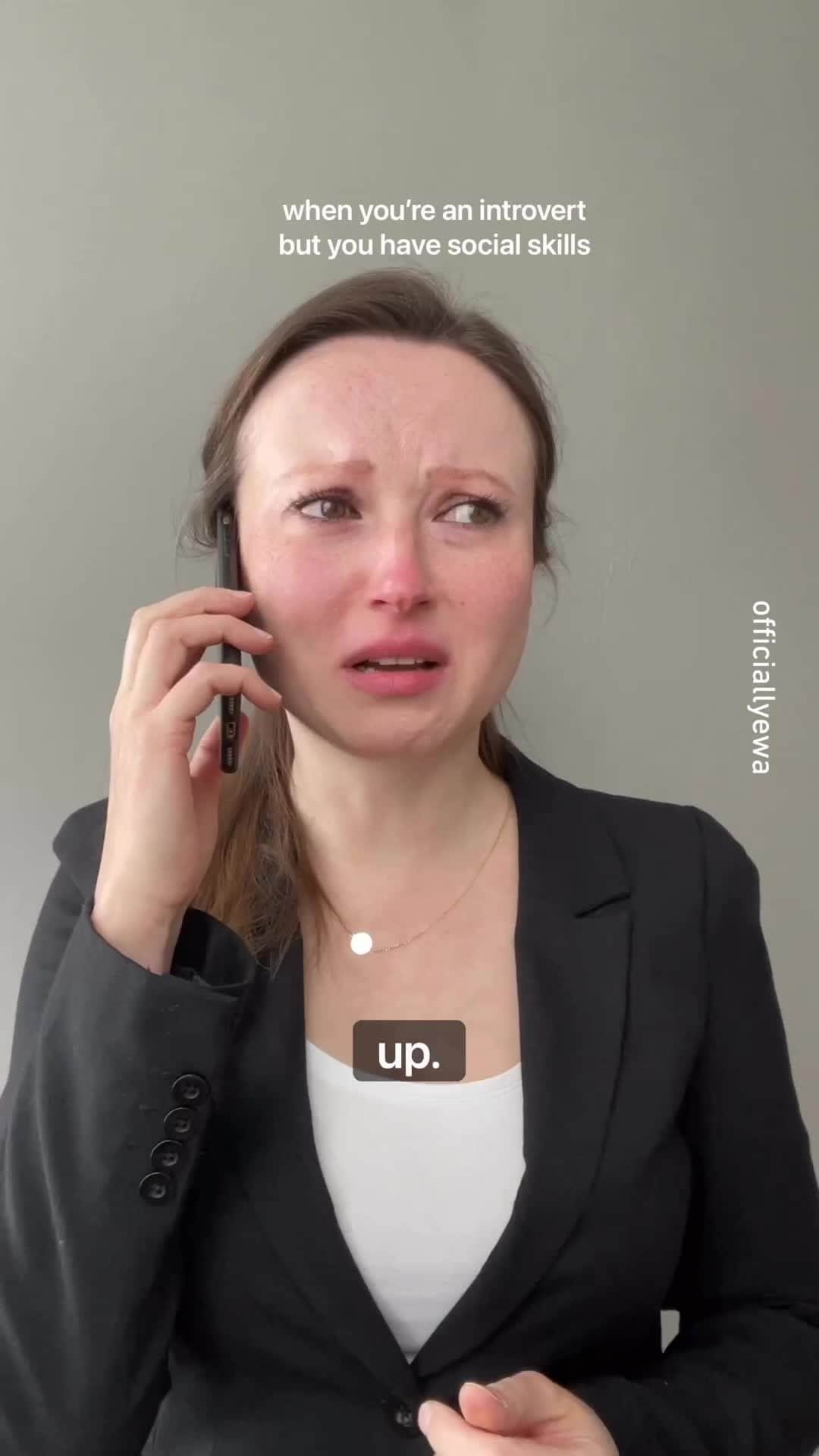 のインスタグラム：「crying 📹 @officiallyewa #anxiety #9gag」