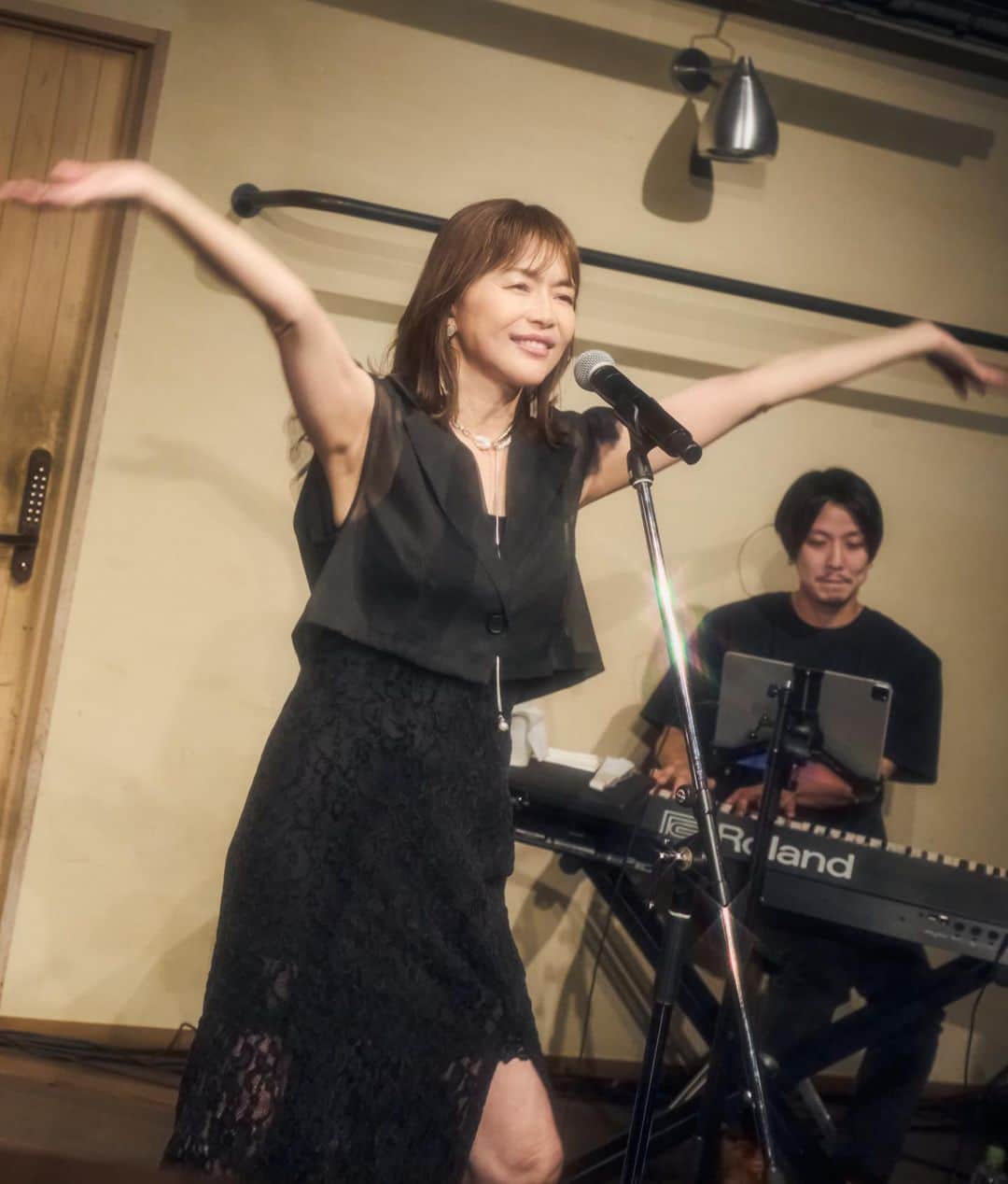 青田典子さんのインスタグラム写真 - (青田典子Instagram)「先日は、Noriko Aota Live at CITAN 「Scramble mode」 ライブに来てくれてありがとう *･゜ﾟ･*:.｡..｡.:*･･*:.｡. .｡.:*･゜ﾟ･* ♡  夏のひとときを✨音楽を奏でながら みなさんと共に分かち合えて 幸せでした *･゜ﾟ･*:.｡..｡.:*･'･*:.｡. .｡.:*･゜ﾟ･*  またお会いできる日まで*･゜ﾟ･*:.｡..｡.:*･''･*:.｡. .｡.:*･゜ﾟ･*♪  #CITAN #青田典子 #及川創介 #伊藤翔磨」7月11日 10時03分 - norikoaota