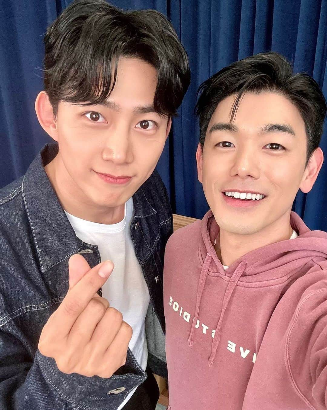 テギョンさんのインスタグラム写真 - (テギョンInstagram)「Did y'all enjoy the Daebak Show? If you havent watched it yet,  https://youtu.be/o7p9vn7nRUo  go CHECK IT OUT!」7月11日 11時01分 - taecyeonokay