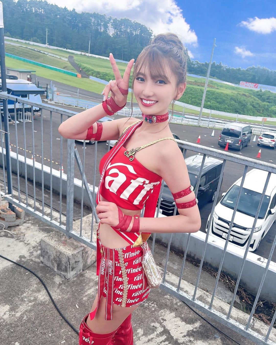 のインスタグラム：「夏ばてばて、、、、」