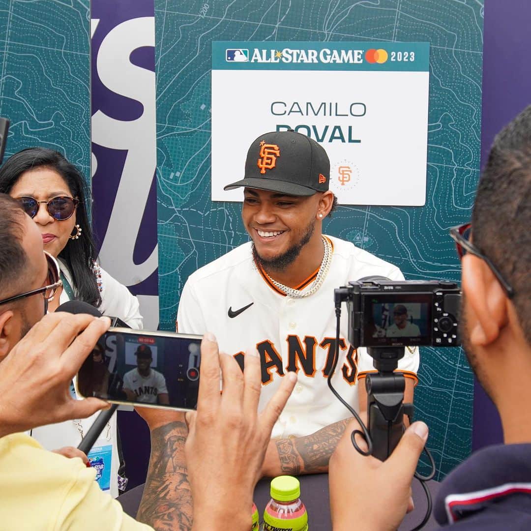 サンフランシスコ・ジャイアンツのインスタグラム：「Day 1 ✅ #AllStarGame」
