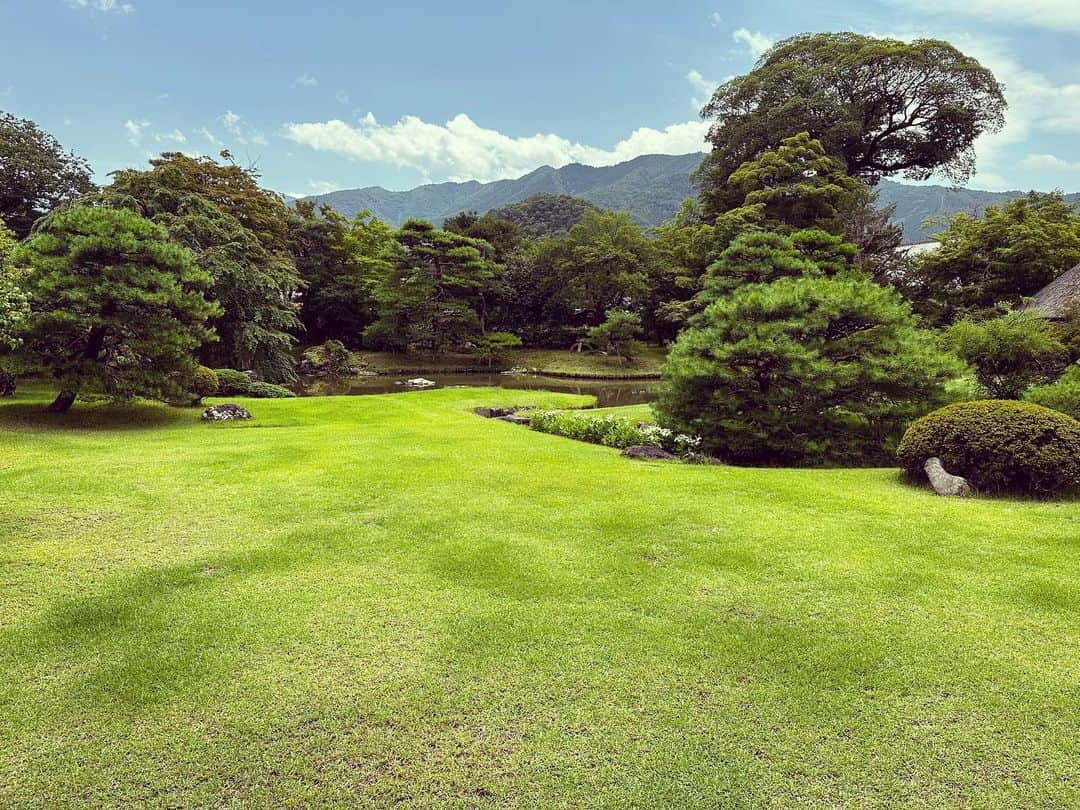 japantripさんのインスタグラム写真 - (japantripInstagram)「とても良い天気でした #真田邸  #真田邸庭園  #松代  #真田宝物館  #真田宝物館は真田家をよく知れる場所  #naganojapan  #naganocameraclub  #japanarchitecture  #japangardenstyle  #japangarden  #instadaily  #instaphoto  #unseenjapan」7月11日 22時58分 - japanculturalheritage