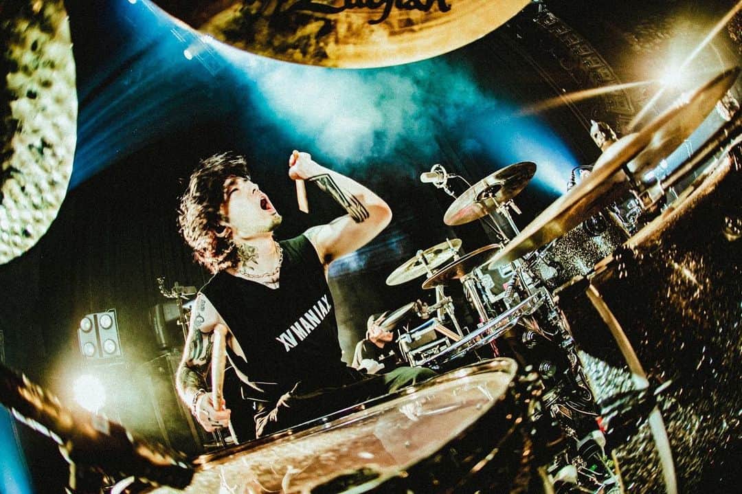 coldrainさんのインスタグラム写真 - (coldrainInstagram)「TRIPLE AXE ONE MAN SHOW 2023 at Zepp Haneda (TOKYO)   Day2⚡️  Photo by @yamada_mphoto   #TAT23 #coldrain #HEYSMITH #SiM」7月11日 23時21分 - coldrain_official