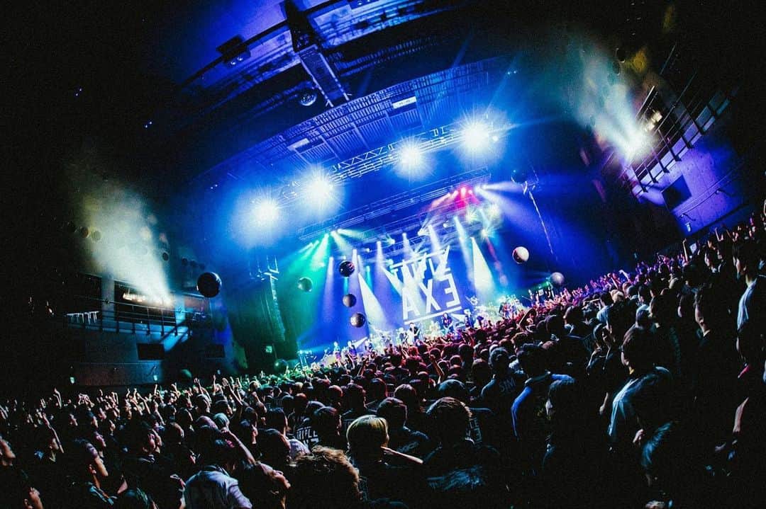 coldrainさんのインスタグラム写真 - (coldrainInstagram)「TRIPLE AXE ONE MAN SHOW 2023 at Zepp Haneda (TOKYO)   Day2⚡️  Photo by @yamada_mphoto   #TAT23 #coldrain #HEYSMITH #SiM」7月11日 23時21分 - coldrain_official