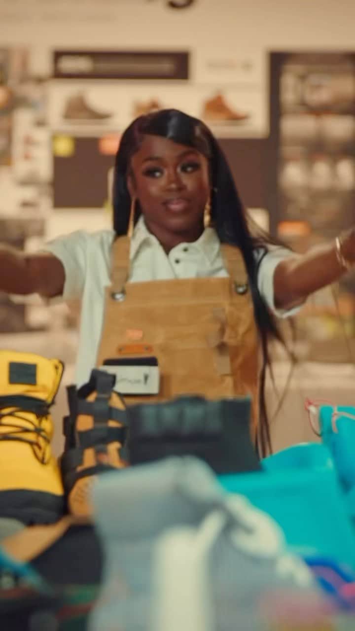 ティンバーランドのインスタグラム：「So boom 💥 #TimbsTok is officially here and we’re kicking it off by bringing you guys into The Shed at @timberland HQ to show you how the iconic Original Timberland®️ boot is made. 🥾🔥🌳   Click the link in our bio to check out the rest of the series.   #TimbsTok #BuiltForTheBold #Timberland50」