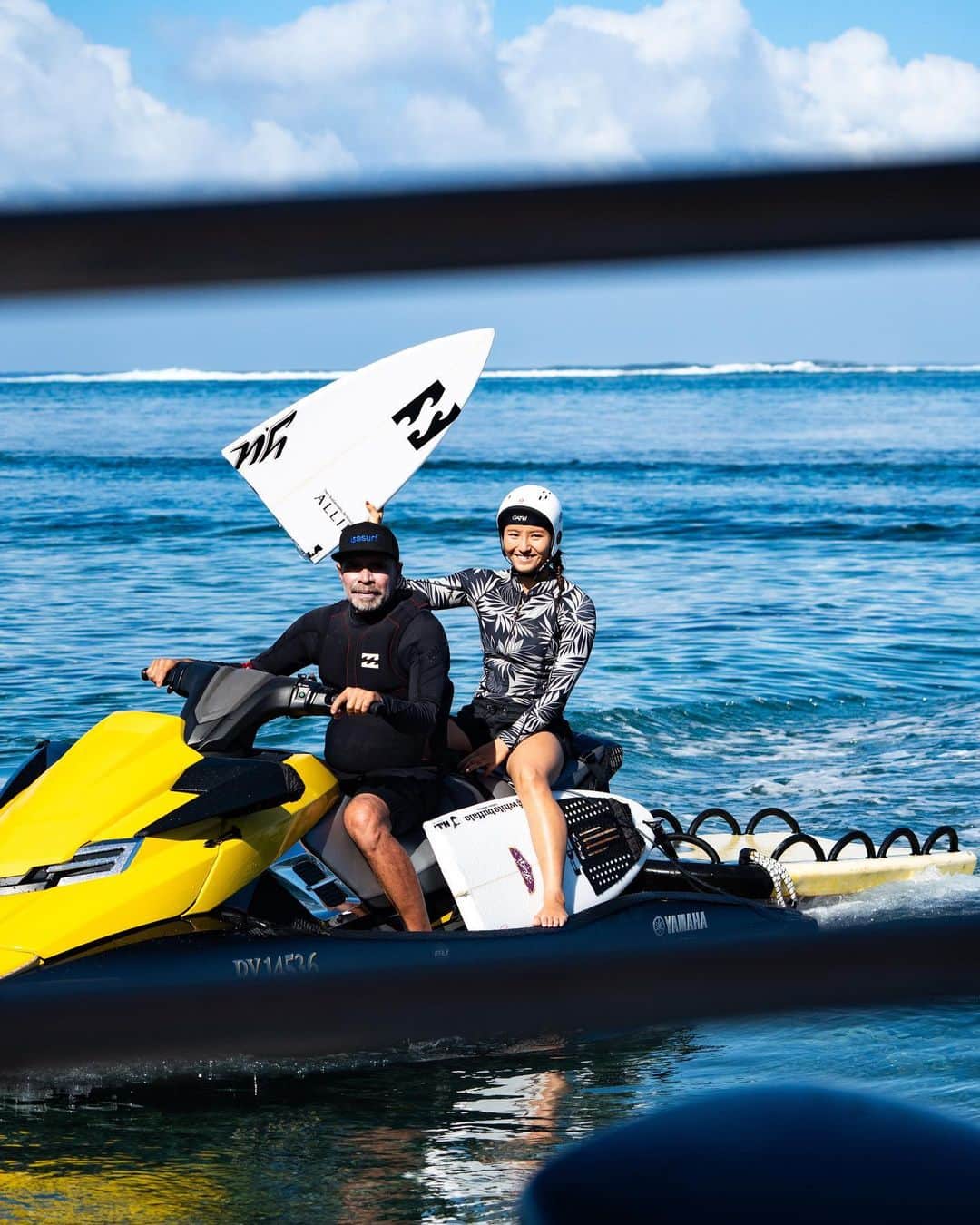 松田詩野さんのインスタグラム写真 - (松田詩野Instagram)「ISA training camp at Teahupo’o🌴🔥🎞️  Best team!🙌❤️ Thank you so much for everything @isasurfing and Thanks to all the locals for sharing the amazing waves!🫶🏽🙏🏻☀️  Photo: @javipostigo   #tahiti #teahupoo」7月11日 15時51分 - shinomatsuda