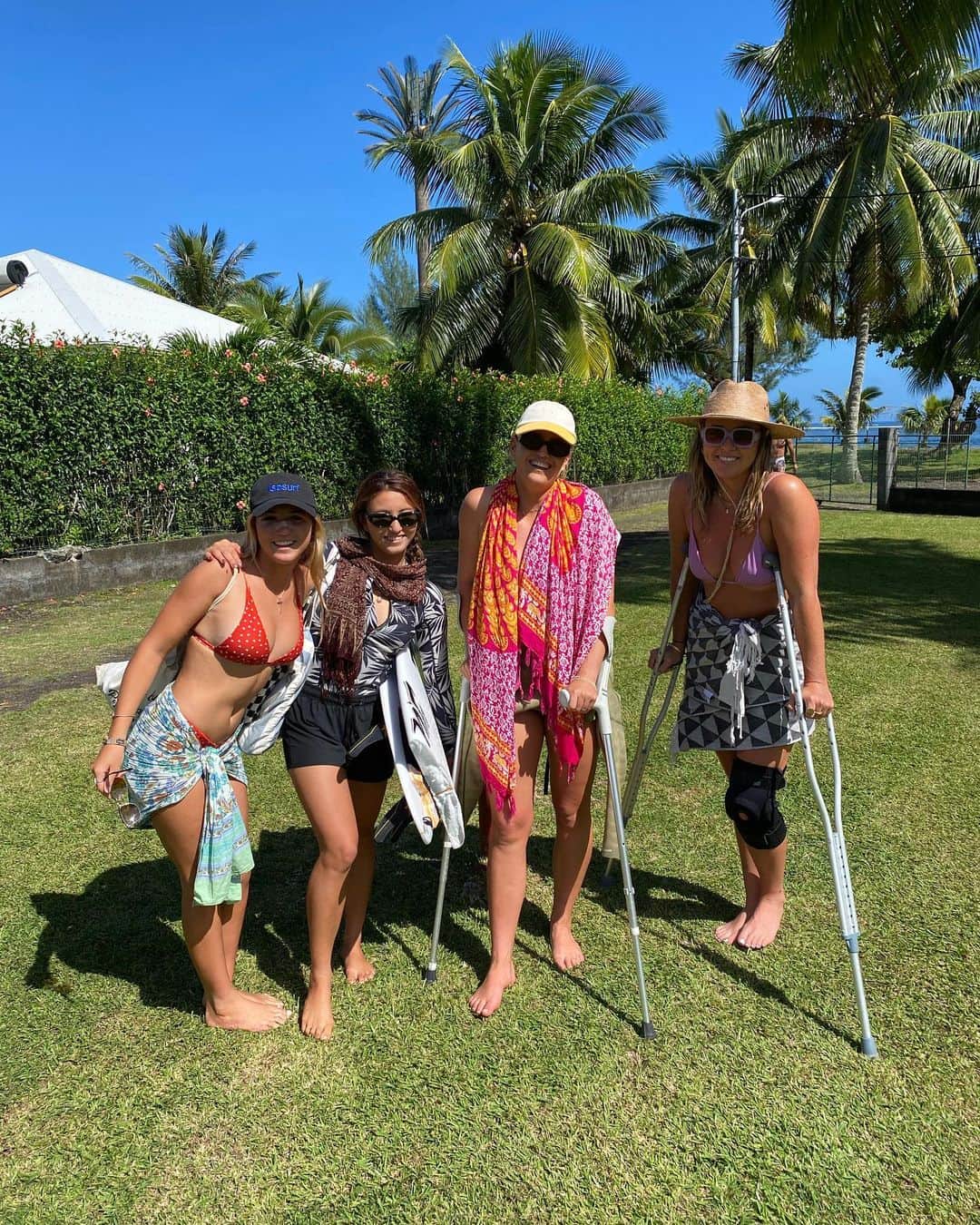 松田詩野さんのインスタグラム写真 - (松田詩野Instagram)「ISA training camp at Teahupo’o🌴🔥🎞️  Best team!🙌❤️ Thank you so much for everything @isasurfing and Thanks to all the locals for sharing the amazing waves!🫶🏽🙏🏻☀️  Photo: @javipostigo   #tahiti #teahupoo」7月11日 15時51分 - shinomatsuda