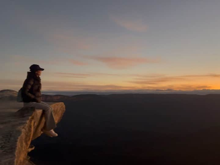 ジェニーのインスタグラム：「peace of mind 🌄」