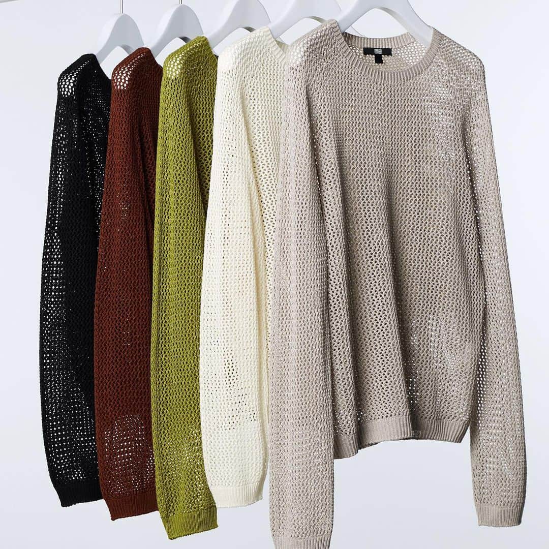 のインスタグラム：「No seams for a smooth mesh knit is a versatile top that can be worn stylishly from summer through fall.  461980 3D Knit Mesh Long-Sleeve Crew Neck Sweater  #UNIQLO #LifeWear #knitwear  *The product availability differs among regions. Please check your regional account or website.」