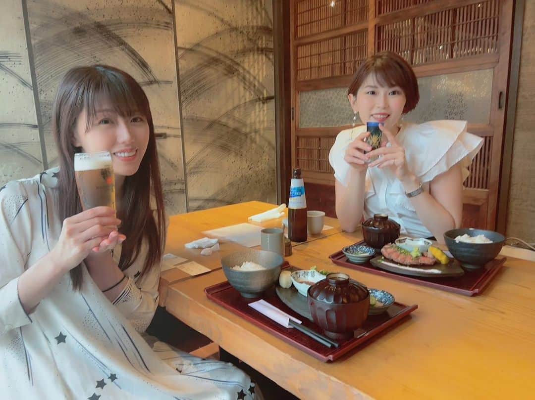 のインスタグラム：「少し前の話ですが、 FM FUJIでパーソナリティーをしている フリーアナウンサーの藤井舞ちゃんとご飯に行きました✨ 実は私が山陽放送にいた時、藤井ちゃんはNHK岡山にいたんです✨ 8年ぶりくらいに再会☺️ まさか山梨で再会するとは思いませんでした😂😂  #局の垣根は全力で越えていくタイプ #山梨県 #山梨 #yamanashi #甲府 #藤井舞  #アナウンサー #ラジオパーソナリティ #ラジオパーソナリティー #ラジオ #radio #radiko #山梨放送 #ybsラジオ #小松千絵 #ラジオ好きな人と繋がりたい」