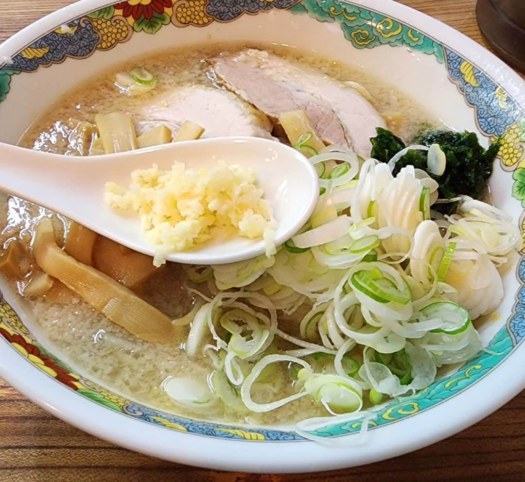 野田幸宏のインスタグラム：「特麺コツ一丁ラーメン #幡ヶ谷  #ラーメン  #幡ヶ谷グルメ  #特麺コツ一丁ラーメン」