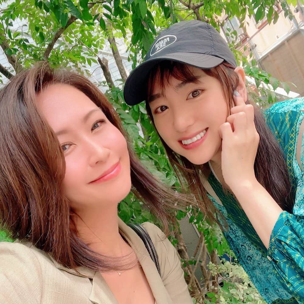 水上真理のインスタグラム：「日曜日はユミコと🥰 . イタリアンランチ🥂✨ . いっぱい笑って とても楽しい時間でした♡ . #smile #happy  #love  #大親友  #イタリアン」