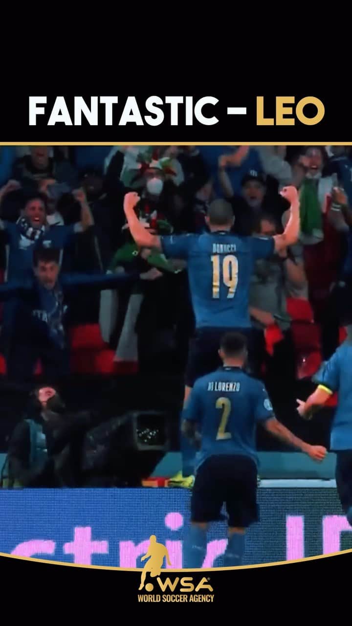のインスタグラム：「⚽️ | GOLDEN BOY 🇮🇹🏆  What an epic goal by @bonuccileo19 in the EURO 2020 Final 💚🤍❤️   Tag a friend who loves Leo! 🤩  #OnThisDay |  #Bonucci | #Italy | #EURO2020  #Azzurri #Football #Final #FIFA #WorldSoccerAgency #WSA」