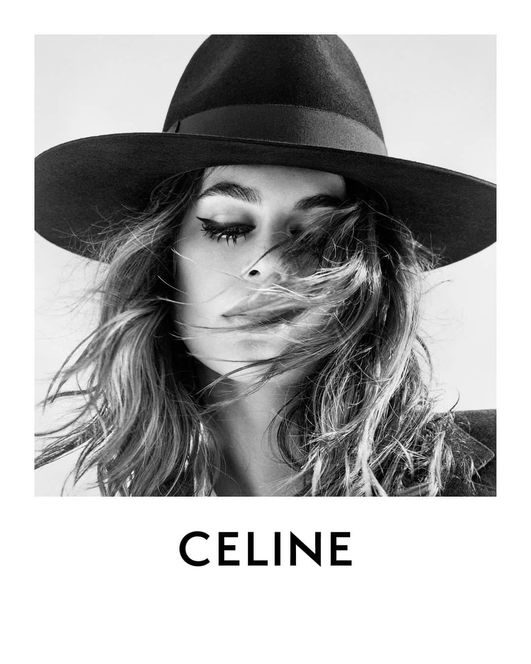 Celineさんのインスタグラム写真 - (CelineInstagram)「CELINE AT THE WILTERN AGE OF INDIENESS  CELINE 17 WOMEN WINTER 23  CELINE TRIOMPHE FEDORA HAT  COLLECTION AVAILABLE NOW IN STORES AND ON CELINE.COM   KAIA @HEDISLIMANE PHOTOGRAPHY LOS ANGELES JANUARY 2023  #CELINEBYHEDISLIMANE ne」7月11日 19時00分 - celine