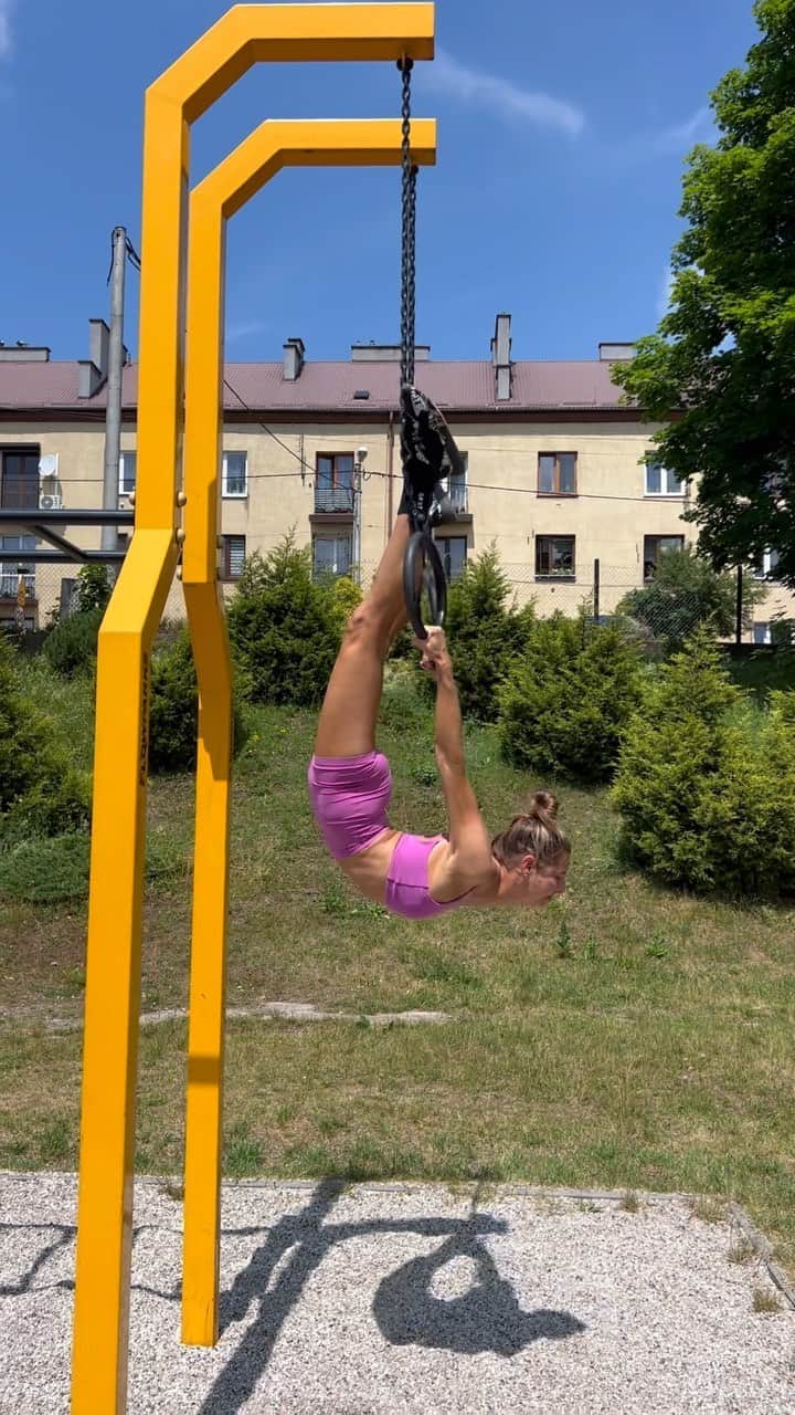 Amanda Biskのインスタグラム：「Poland tings…and rings 👌🏼 #gymnastics」