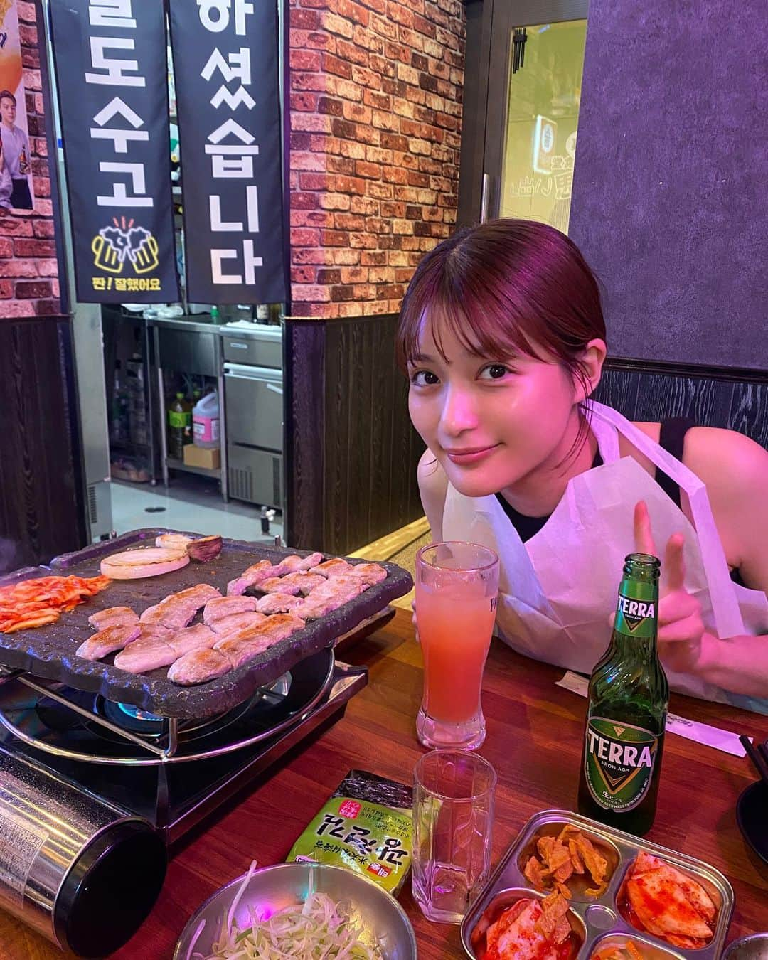 織田奈那のインスタグラム：「ただカロリーを摂取しただけの時間 やっぱオズワルド伊藤さんと3時のヒロイン福田さんって凄いよね？ 私の最近の推しはネルソンズ岸と囲碁将棋根建さん あとラブレターズ ライブ行きたい」