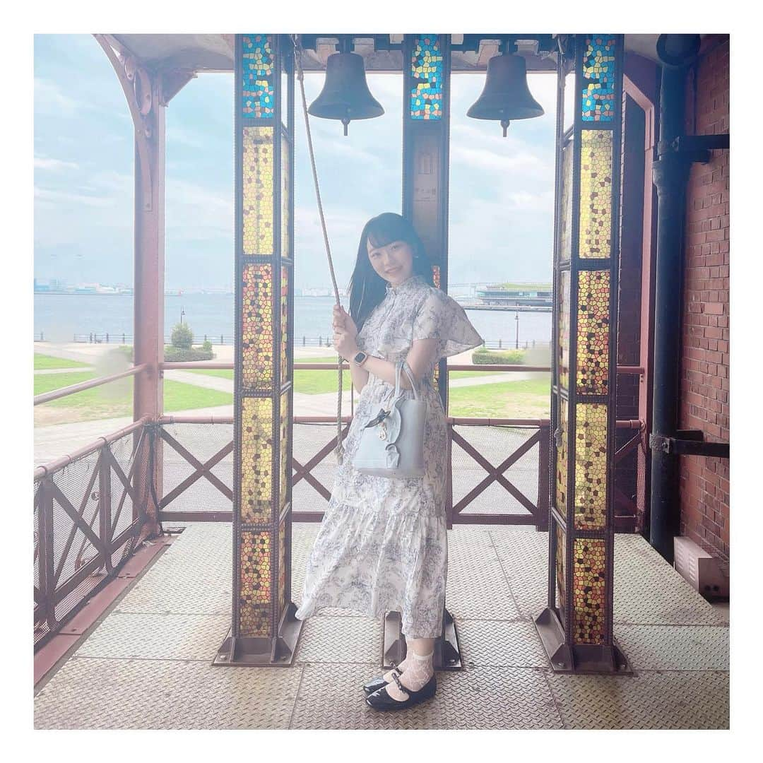 蒼井湊のインスタグラム：「ㅤㅤㅤㅤㅤㅤㅤㅤㅤㅤㅤㅤㅤ  📍𝓎𝑜𝓀𝑜𝒽𝒶𝓂𝒶 𝓇𝑒𝒹 𝒷𝓇𝒾𝒸𝓀 𝓌𝒶𝓇𝑒𝒽𝑜𝓊𝓈𝑒  #おーえすゆー #青色担当 #蒼井湊 #あおみな #アイドル #あいどる #04 #名古屋 #量産型 #量産型ヲタク #赤レンガ倉庫 #横浜」