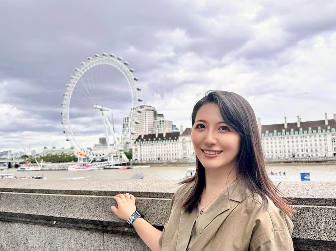 矢部あやのインスタグラム：「初ロンドン🇬🇧 曇りが多いと聞いていたから曇っててちょっと嬉しかった ・ #olndoneye」