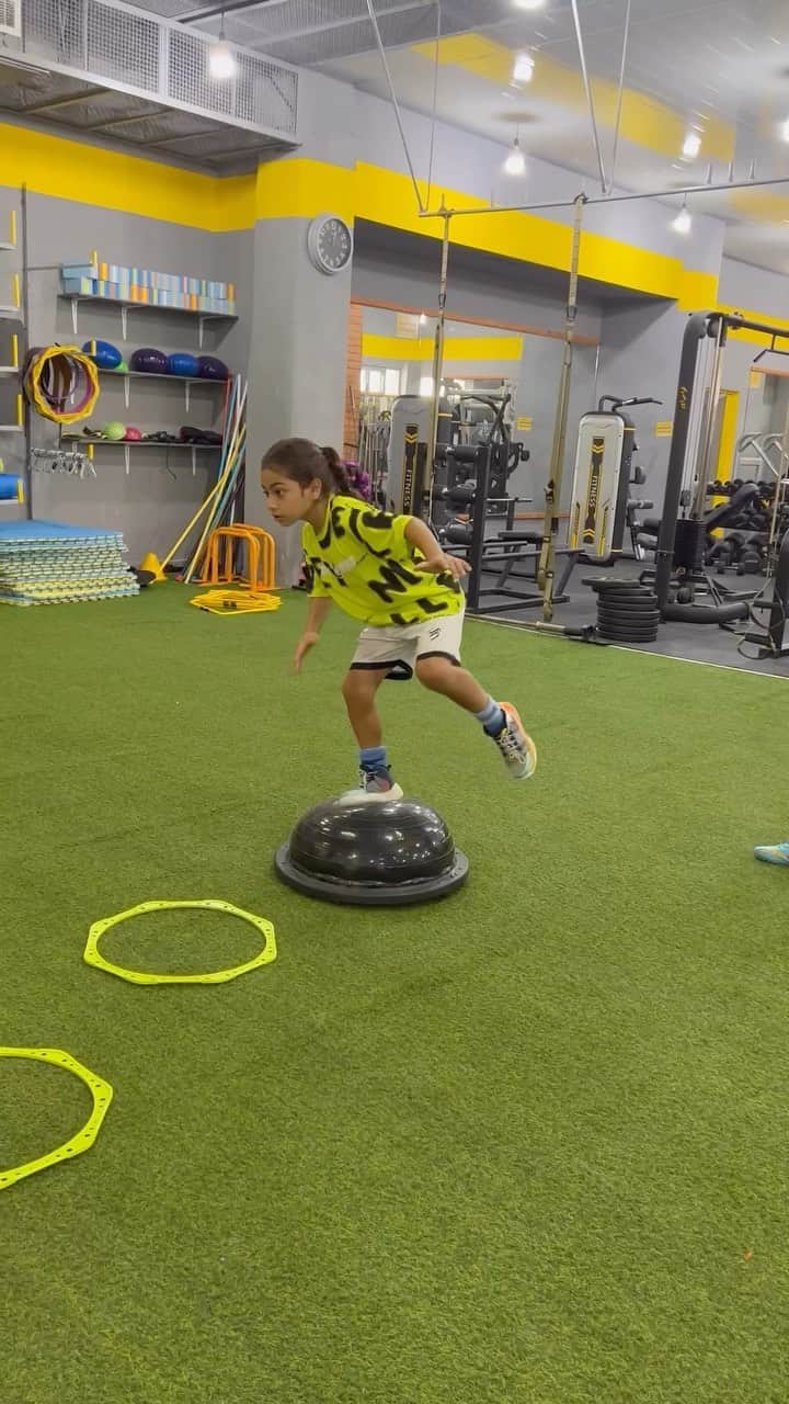 Arat hosseiniのインスタグラム：「#GYM #TRAINING @arat.gym .... #ARAT」