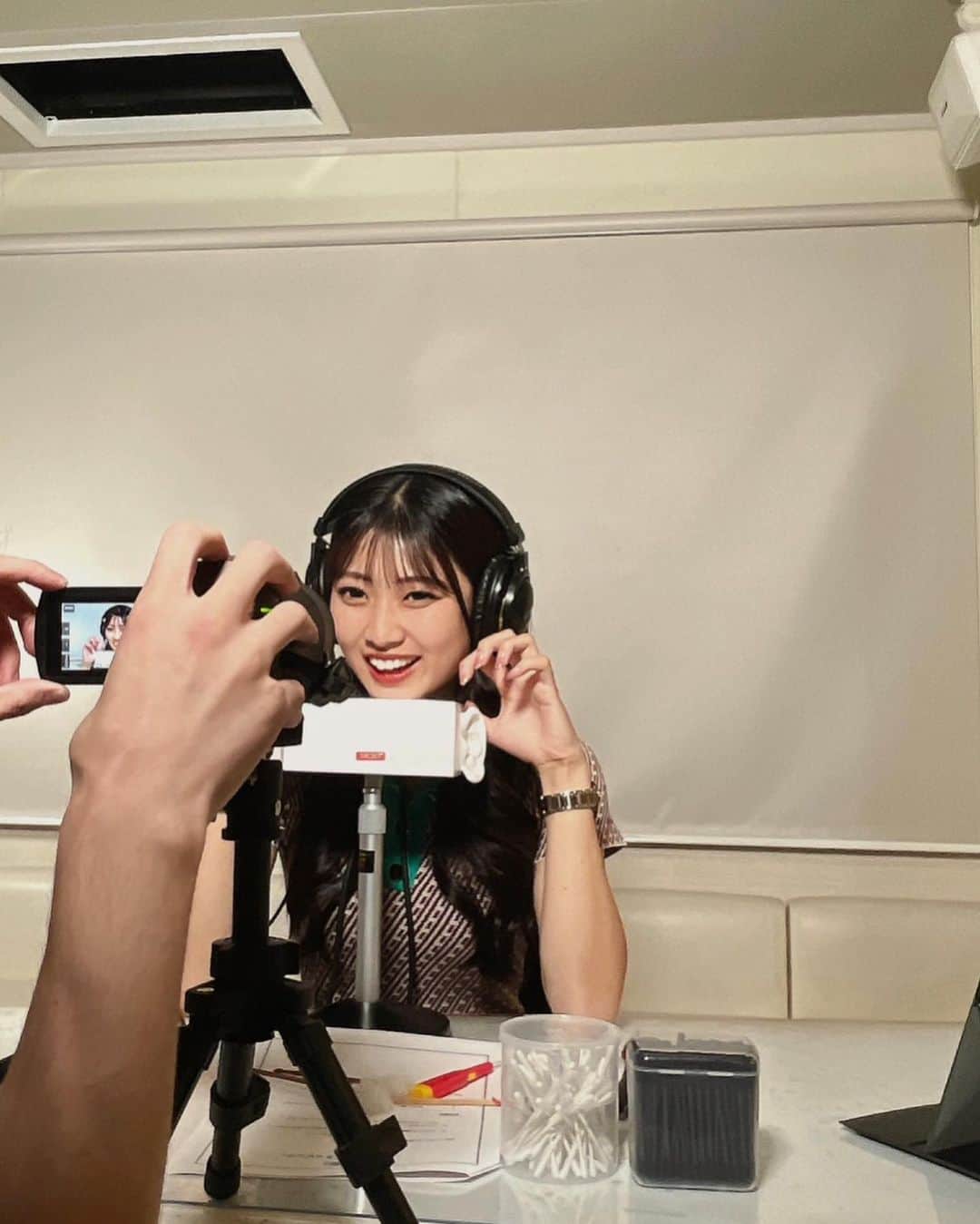 山口永愛さんのインスタグラム写真 - (山口永愛Instagram)「【ご報告】 PreTVに出演させていただきました❤️ 7/11(火)20:00より配信されています🙌🏻  はじめてのASMRがんばりました✨️ たのしかった！！！！！  いっぱいとあのASMRみてください聞いてください🫶🏻🫶🏻🫶🏻  みんなみてねーーー！！！！！  そしてチャンネル登録もお願いします🤍  https://youtu.be/ozvJebI771s   #今日好き  #今日好きになりました  #チュンムン編  #山口永愛  #とあ  #PreTV #asmr」7月11日 20時49分 - toachan74