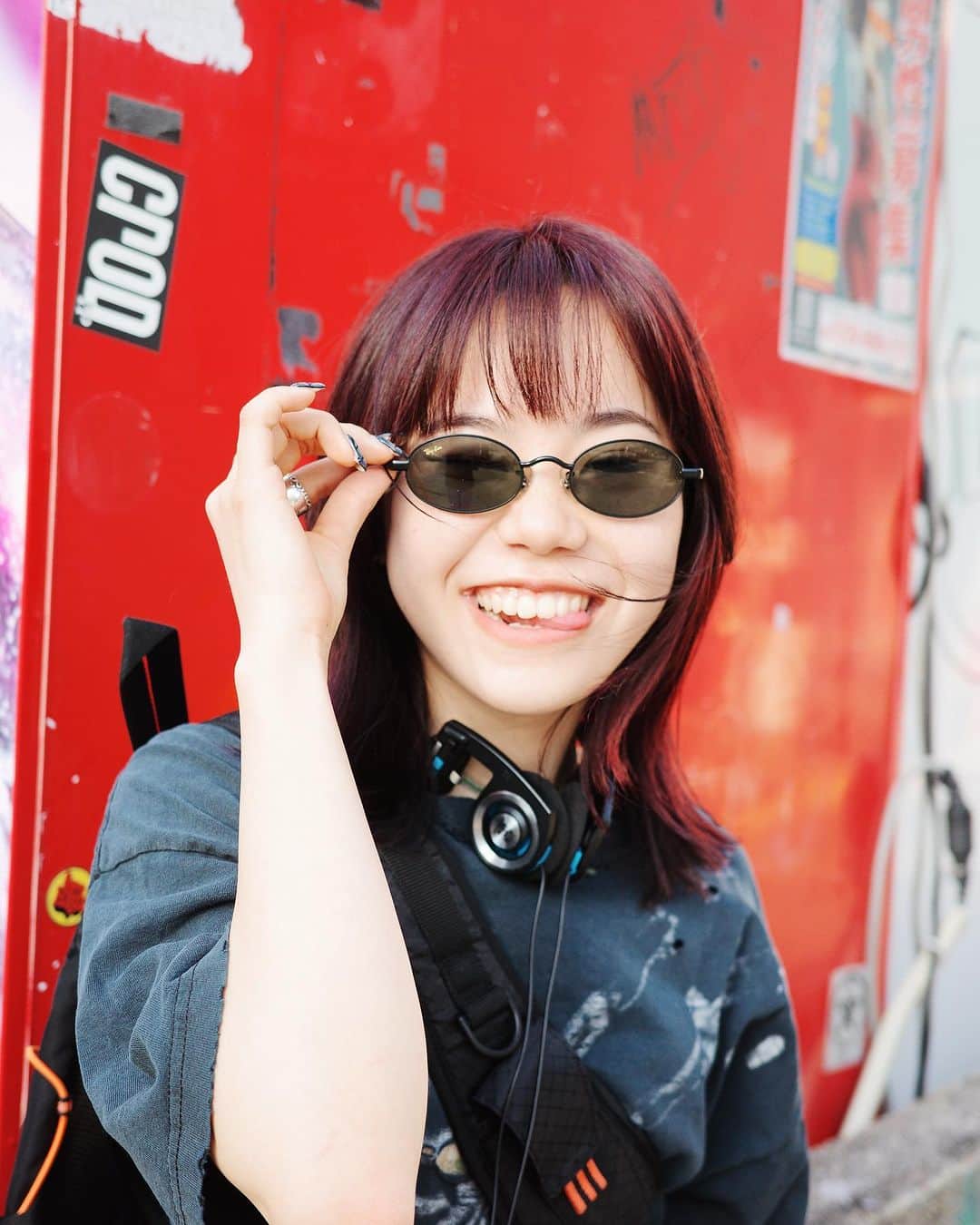 トヲルのインスタグラム：「. . . 🕶️👅❤️‍🔥 #トヲルお客様スナップ . . cut..トヲル . . #お客様スナップ  #姫カット #姫カットミディアム  #黒髪姫カット  #ステップカット #ステップカット名古屋」