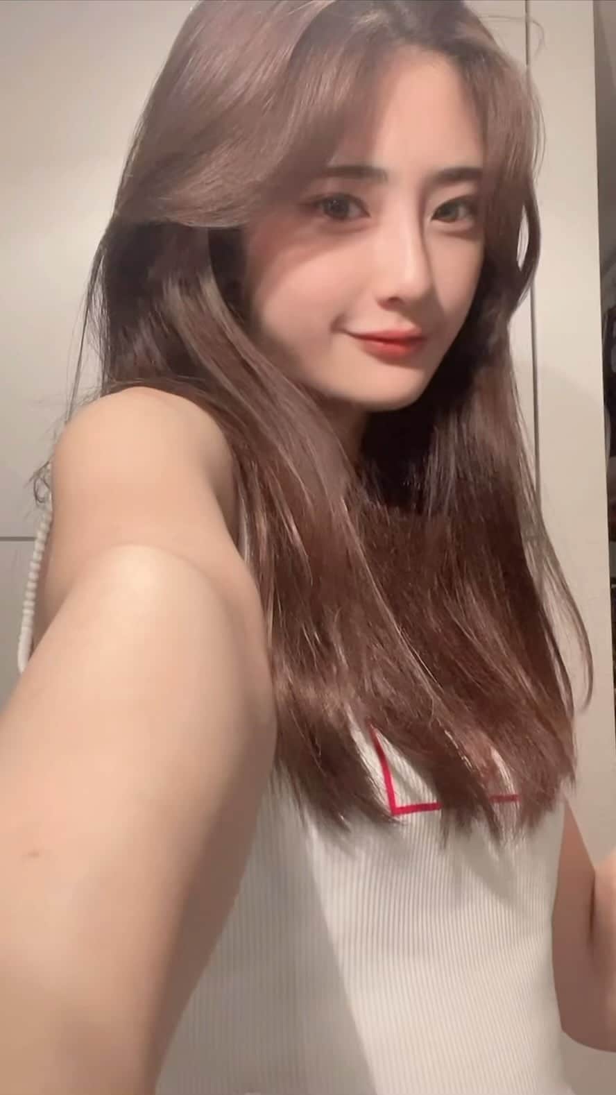 大西陽羽のインスタグラム：「こっちでもバズる？？」