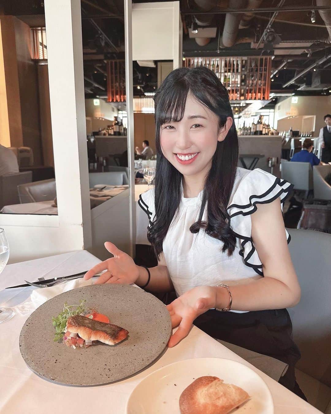 菅沼菜々のグルメインスタ