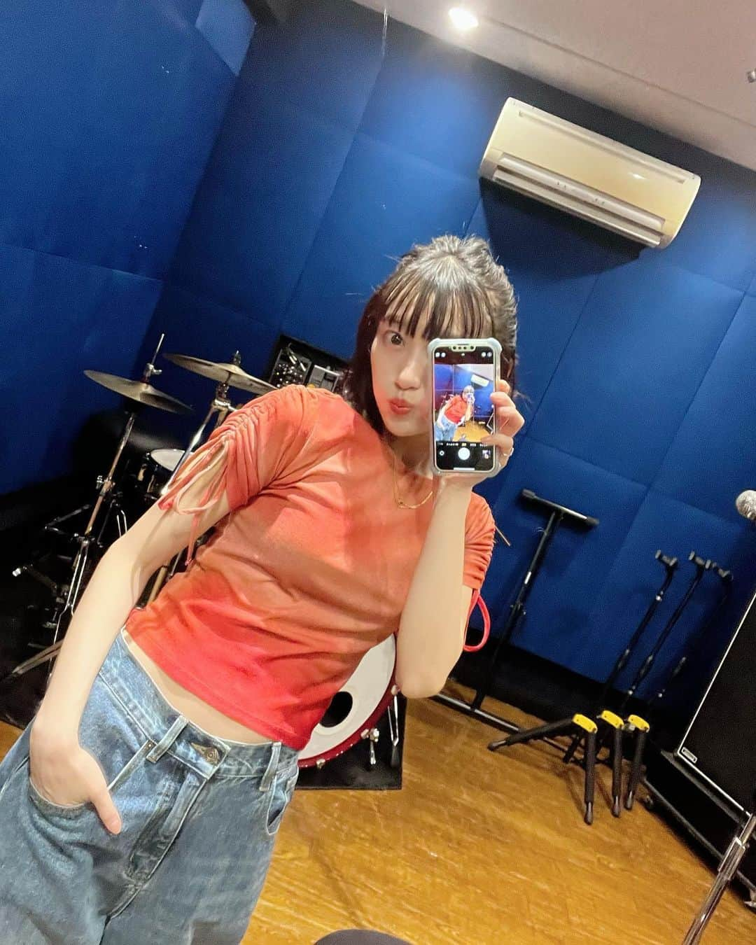 茜屋日海夏さんのインスタグラム写真 - (茜屋日海夏Instagram)「🎤❤️‍🔥  #ひみちゃんSSS #茜屋日海夏  #SSS23  #solo  #ソロライブ  #きてね」7月11日 21時55分 - himika_akaneya_official