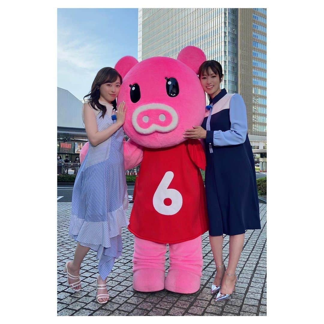 福原遥さんのインスタグラム写真 - (福原遥Instagram)「. 18/40〜ふたりなら夢も恋も〜 いよいよ今夜22時から初回放送です☺︎ もう私はドキドキ、ワクワク、ソワソワしております。笑 皆さんに楽しんで頂けますように、、♡ リアルタイムで是非観てほしいです！  写真は#深田恭子 さんと！ 心温かい深田さんにいつもたくさん甘えさせて頂いちゃってます♡ #エイフォー #エイティーンフォーティー」7月11日 21時49分 - haruka.f.official