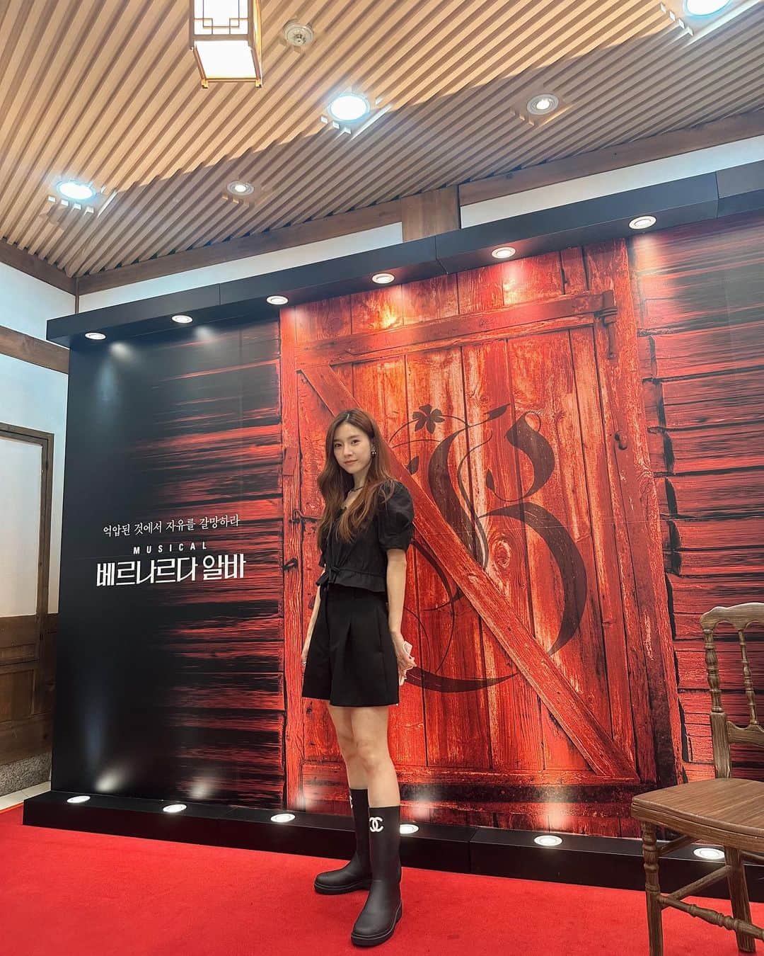 キム・ソウンのインスタグラム：「너무 멋찜 뿜뿜 공연👍 #베르나르다알바」