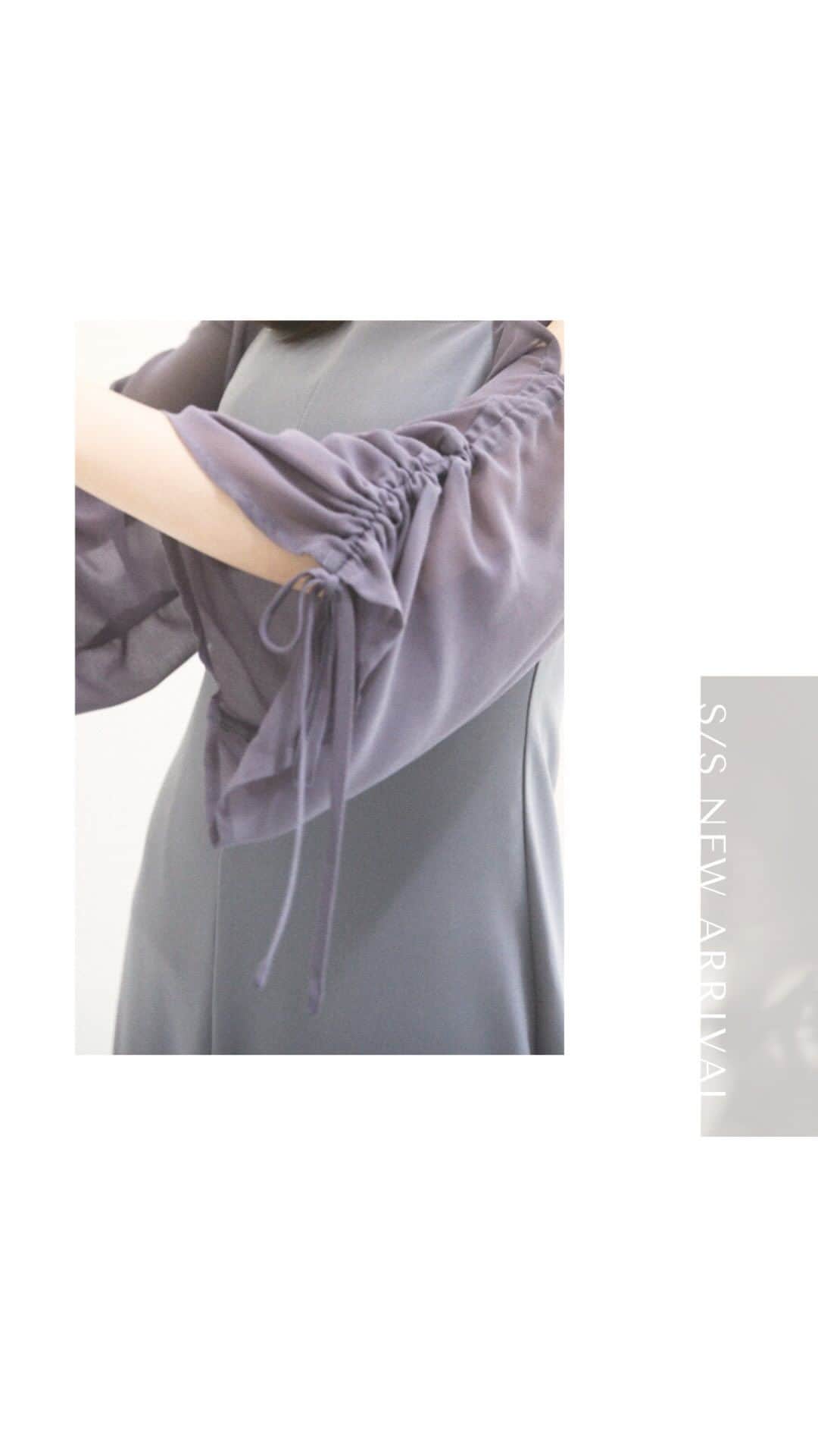のインスタグラム：「【Now on sale】 Cut Out Gather Sleeve Dress Black / Gray / Dark Brown ¥13,200(TAX IN)」