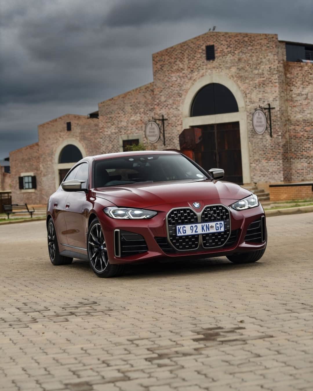 BMWのインスタグラム：「Power and precision 😎  The BMW M440i xDrive Gran Coupé. #THE4 #BMW #4Series #BMWM #MPerformance __ BMW M440i xDrive Gran Coupé: Combined fuel consumption: 8.5–8.0 l/100 km. Combined CO2 emissions: 194–181 g/km. All data according to WLTP. Further info: www.bmw.com/disclaimer」