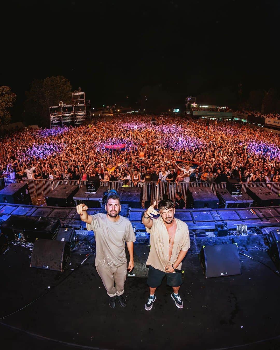 Dimitri Vegas & Like Mikeのインスタグラム：「@exitfestival, the energy was through the roof. Thank you all for the love and support! ❤️🔥」