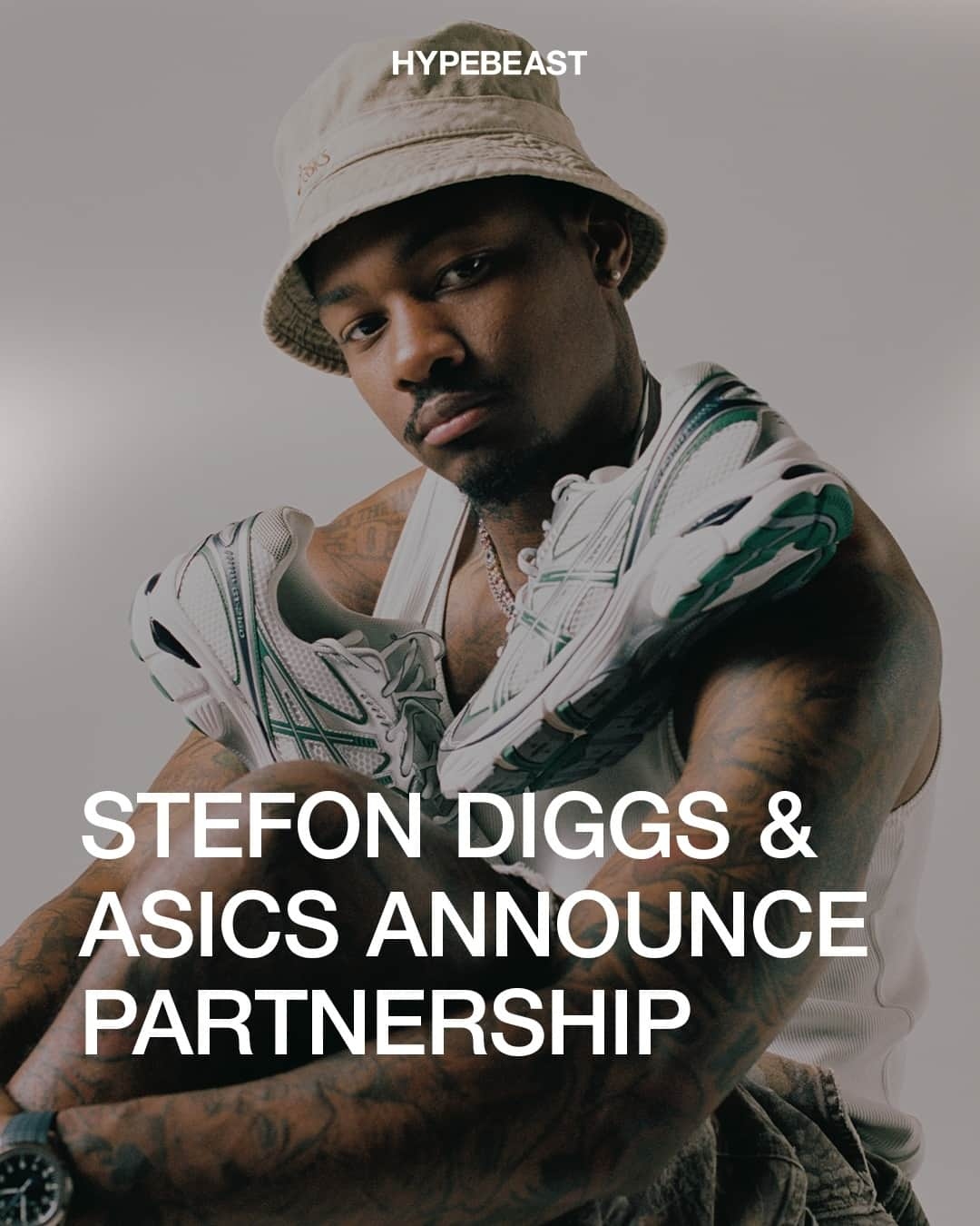 HYPEBEASTさんのインスタグラム写真 - (HYPEBEASTInstagram)「@hypebeastkicks: @asics_sportstyle has announced its official partnership with @stefondiggs. The All-Pro wide receiver and noted fashion enthusiast shares info on the new partnership and discusses his love for ASICS, his thoughts on personal style and more in an exclusive interview.⁠ Photo: ASICS」7月12日 1時02分 - hypebeast