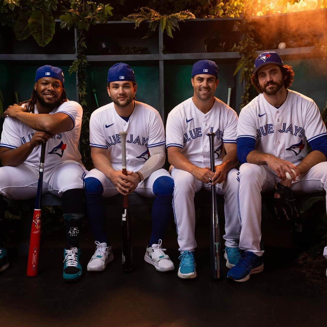 トロント・ブルージェイズさんのインスタグラム写真 - (トロント・ブルージェイズInstagram)「Representing YOUR Toronto Blue Jays ⭐️⭐️⭐️⭐️ #AllStarGame」7月12日 2時22分 - bluejays