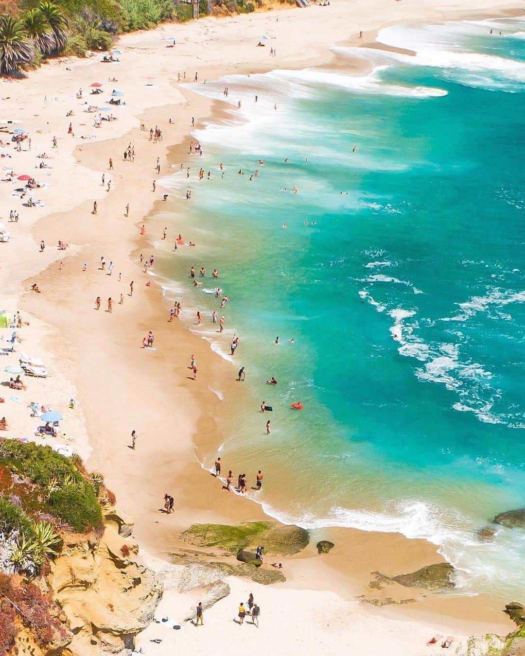 PicLab™ Sayingsさんのインスタグラム写真 - (PicLab™ SayingsInstagram)「If you need us we'll be here. 🌊⛱️☀️ Have you ever visited this part of Southern California?  📌 Laguna Beach, California 📸 @waterproject」7月12日 3時42分 - paradise