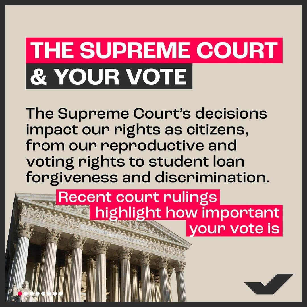 ミシェル・オバマのインスタグラム：「I know that a lot of you are frustrated with some of the Supreme Court's recent decisions. I am, too.    But just being disappointed isn’t going to get us anywhere. We’ve got to remember that our elections — from the White House to the local courthouse — play a critical role in what becomes law. We elect a President that appoints Supreme Court justices and senators who confirm or reject them. And in many states and cities, we elect the judges who determine how we’re governed in our communities.    So even though it might not always feel like the judiciary reflects the kind of future we hope to see, the truth is, it’s up to us to make sure that it does.   So today, I hope you’ll take a second to double check your voter registration at weall.vote/check and make a pledge to vote in the next election.」