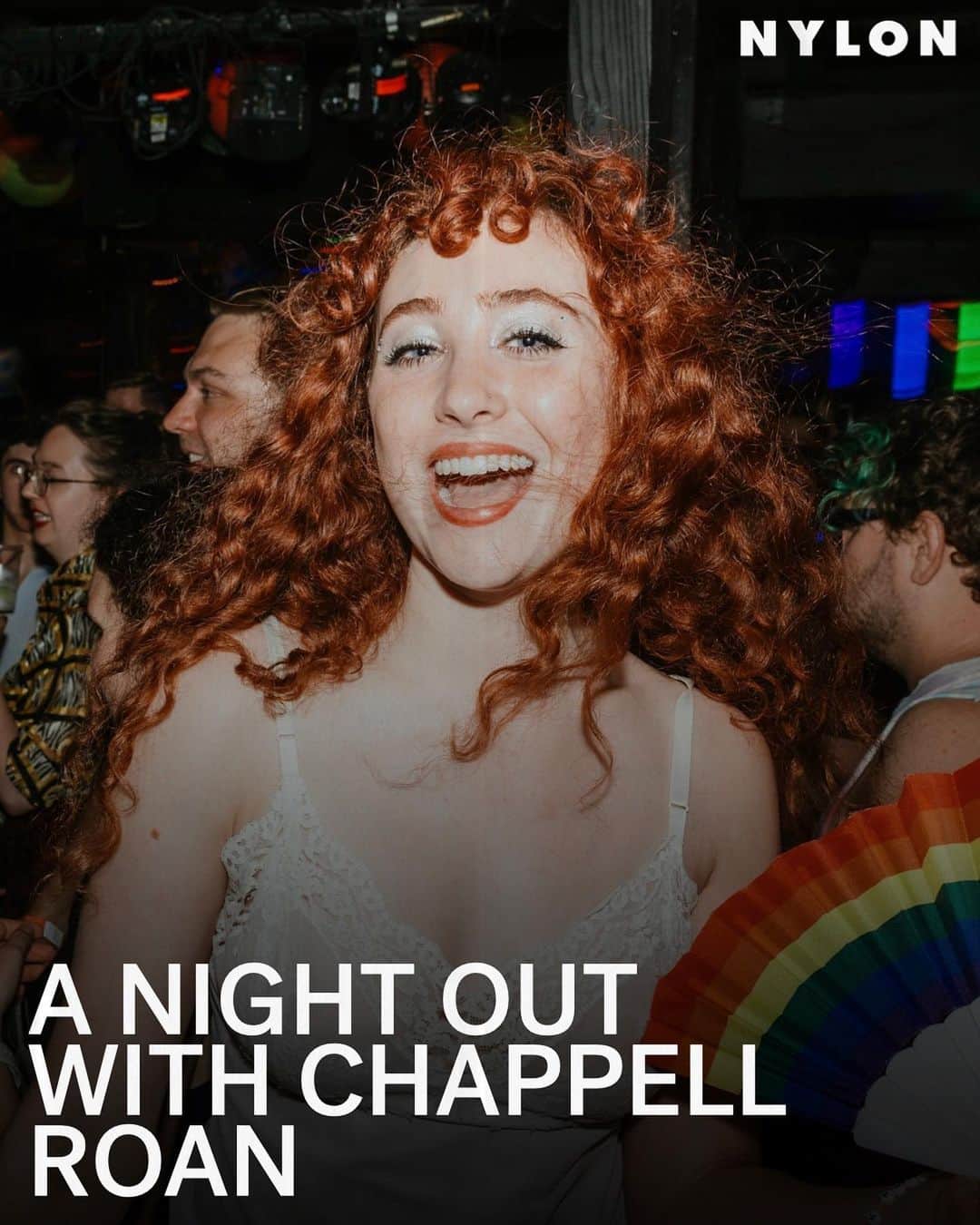 Nylon Magazineさんのインスタグラム写真 - (Nylon MagazineInstagram)「#ChappellRoan’s artist project has long been a love letter to the queer community, her last tour even selecting local drag queens to open for her set. “I just love drag queens,” she says. “There’s nothing more exciting than watching a drag queen. I think they’re the prettiest.” Which is why, mid-interview at 11 p.m on Saturday night, @chappellroan and @averywstone find themselves inside Pieces, one of New York’s oldest gay bars, dancing in between drag performances.  With her first headline tour on the way, the singer takes us out for first New York Pride weekend, ever — and talks her upcoming album, her first queer relationship, Olivia Rodrigo, & more. Link in bio.   Photographed by @byjadegreene」7月12日 4時27分 - nylonmag