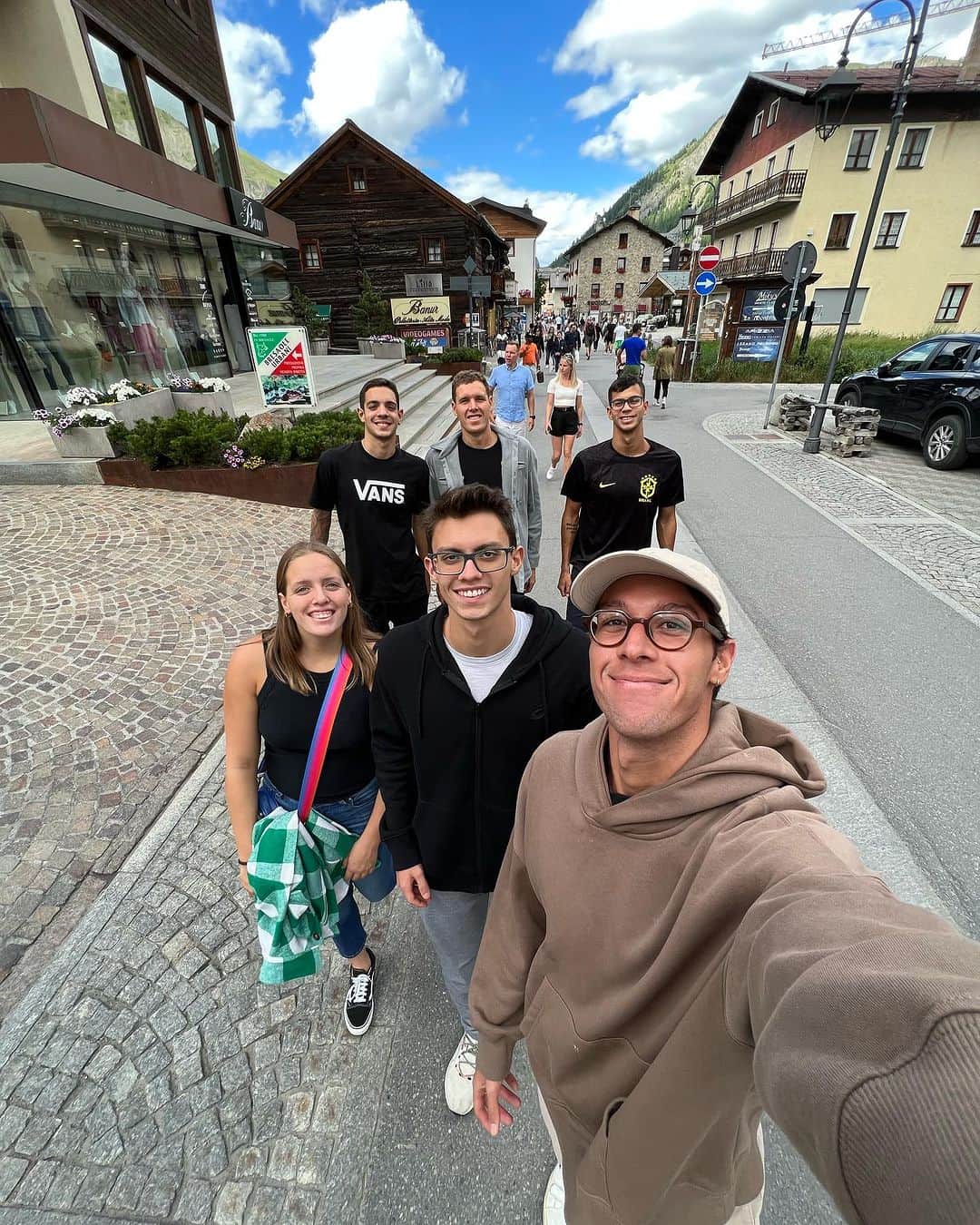 ブランドン・アルメイダさんのインスタグラム写真 - (ブランドン・アルメイダInstagram)「Livigno pt1 📍」7月12日 4時34分 - brandonnalmeida