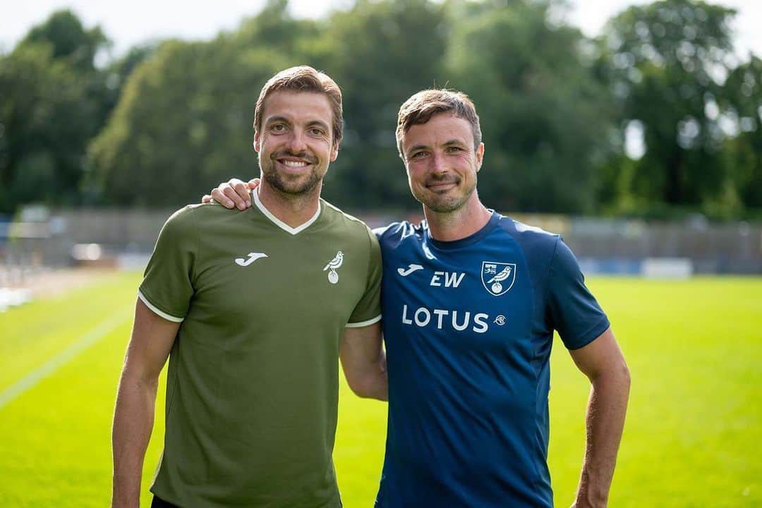 ティム・クルルのインスタグラム：「5 memorable years spent with these two great people. Thanks for the memories Ed Wootton & @michaelmcgovern.12  Good luck for the future 👊🏻 #gkunion」