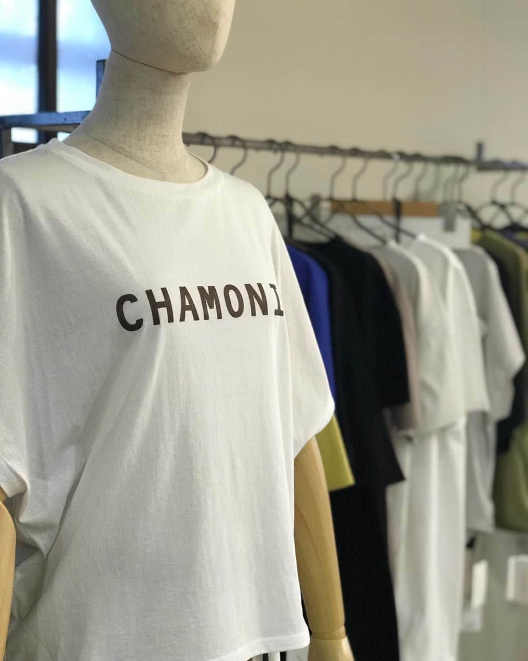 M2companyのインスタグラム：「【BASE】 https://pareatsu.base.ec  #pareatsu #パレアッツ #m2company #エムツーカンパニー #2023SS #Tシャツ #Tシャツコーデ #おしゃれさんと繋がりたい  #ciao_varano」