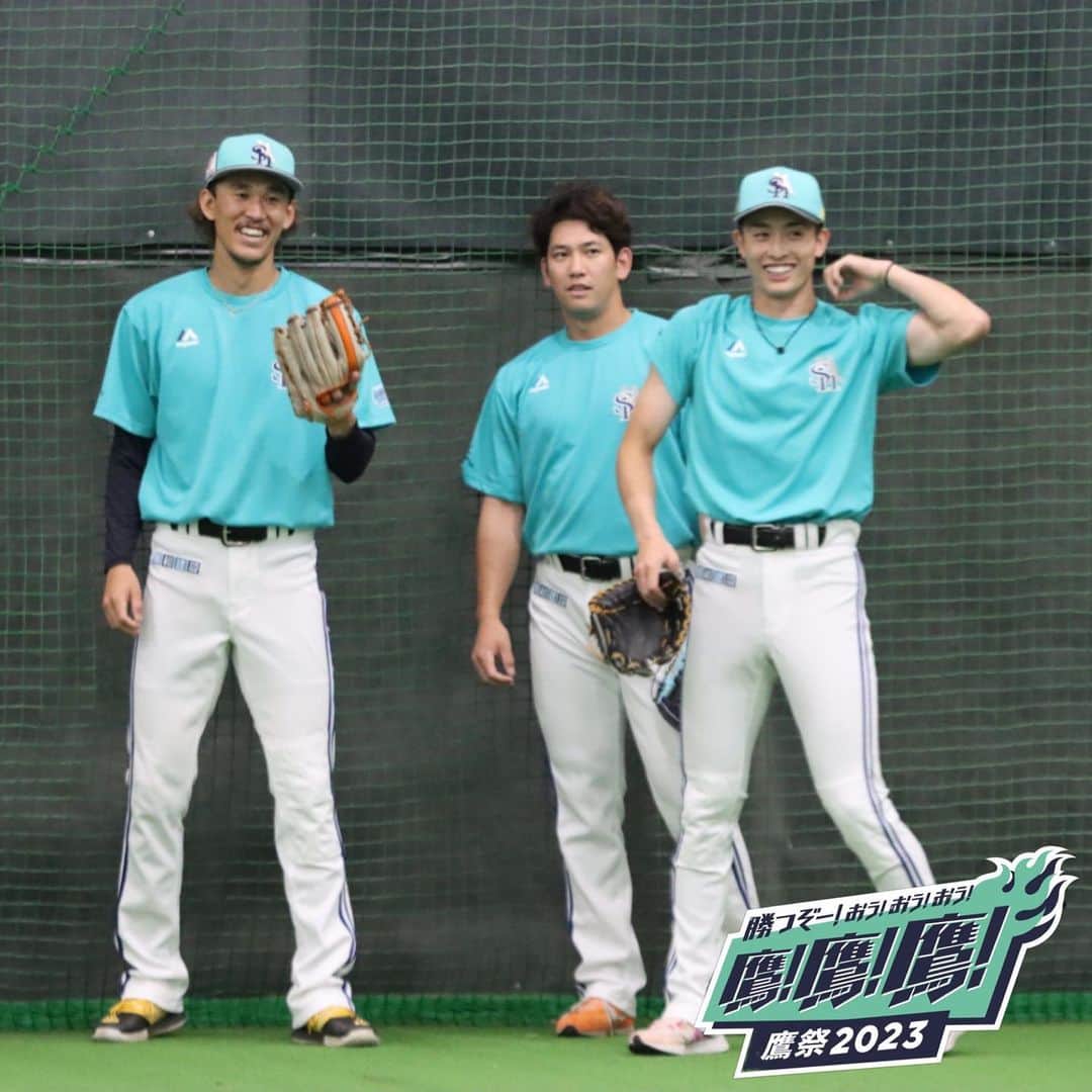 福岡ソフトバンクホークスさんのインスタグラム写真 - (福岡ソフトバンクホークスInstagram)「#practicephoto #2023年7月12日 #vs埼玉西武ライオンズ  #北九州市民球場 #鷹の祭典2023 #softbankhawks  #ホークス #sbhawks #鷹鷹鷹」7月12日 17時36分 - softbankhawks_official