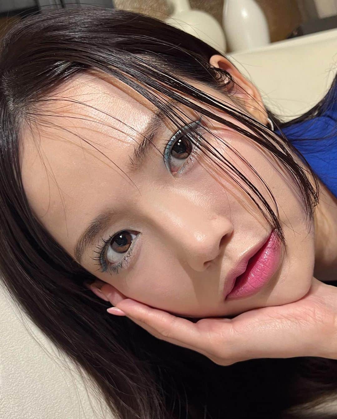 ハ・ヨンスさんのインスタグラム写真 - (ハ・ヨンスInstagram)「It’s a mess but so am I, we are all a hot mess 🐰🤙🏻」7月12日 17時53分 - hayeonsoo_