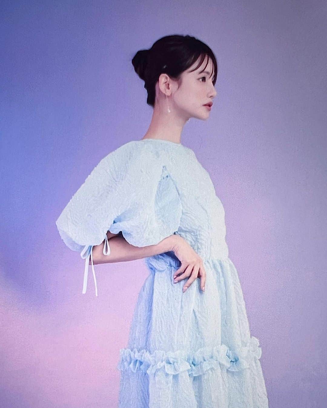 ハ・ヨンスさんのインスタグラム写真 - (ハ・ヨンスInstagram)「It’s a mess but so am I, we are all a hot mess 🐰🤙🏻」7月12日 17時53分 - hayeonsoo_