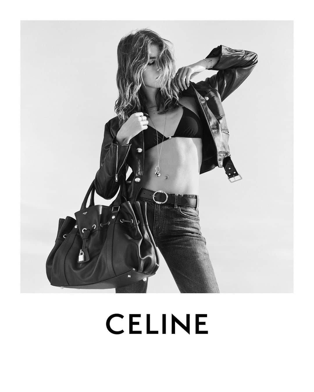 Celineさんのインスタグラム写真 - (CelineInstagram)「CELINE AT THE WILTERN AGE OF INDIENESS  CELINE 17 WOMEN WINTER 23  CELINE ABBEY BAG   CELINE TRIOMPHE BIKINI TOP  CELINE LEATHER CELINE LEATHER CHASSEUR JACKET  COLLECTION AVAILABLE NOW IN STORES AND ON CELINE.COM   KAIA @HEDISLIMANE PHOTOGRAPHY LOS ANGELES JANUARY 2023  #CELINEBYHEDISLIMANE」7月12日 19時00分 - celine