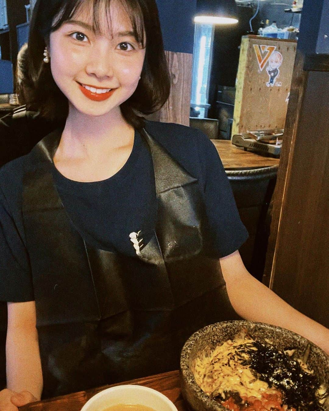のインスタグラム：「⠀ 久しぶりにお母さんとおばあちゃんと 3人でランチに😽✨  私は石焼きチーズタコ丼にしたのですが タコが沢山入っていて美味しすぎました🐙🔅  おかずも沢山付いてボリューム満点なのに、 なんとランチ1000円しないくらいなんです！ コスパ良すぎました🥹✨  ちなみにおばあちゃんは海鮮チヂミが 特にお気に入りだったみたいです🫶🏼  沢山話して食べた3世代女子会 定期的にやりたいですね🌱  ⠀  ⠀  ⠀ #イタロー #韓国グルメ #韓国料理 #新大久保グルメ #新大久保ランチ #女子会ランチ #女子会」